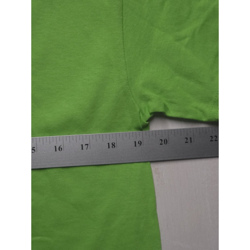 Seattle Seahawks Team Apparel Green T Shirt NFL Medium New - Picture 6 of 7